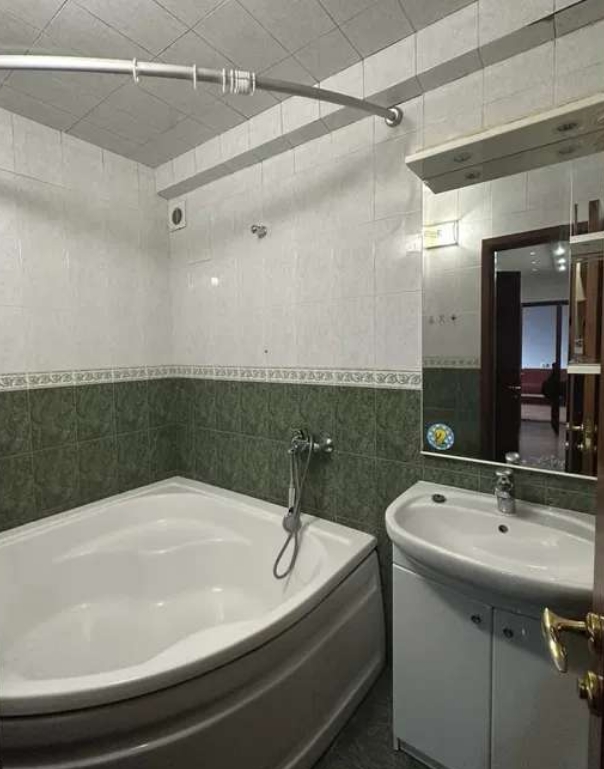 продажа двухкомнатной квартиры номер A-173644 в Малиновском районе, фото номер 8